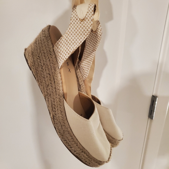 Serra Espadrilles Ladies Sandals Size 10 - Picture 8 of 8